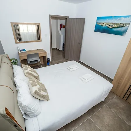 Charming Corner Apartment With Country View 2Br St. Paul's Bay Exterior photo