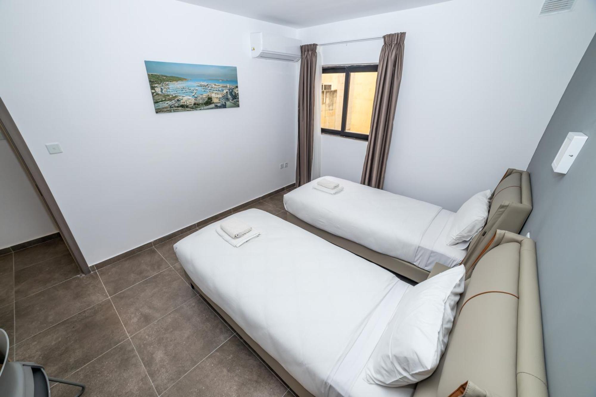 Charming Corner With Country View 2br Apartment St. Paul's Bay