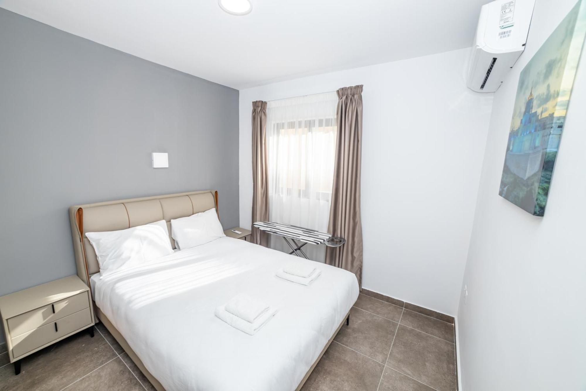Apartment Charming Corner With Country View 2br *