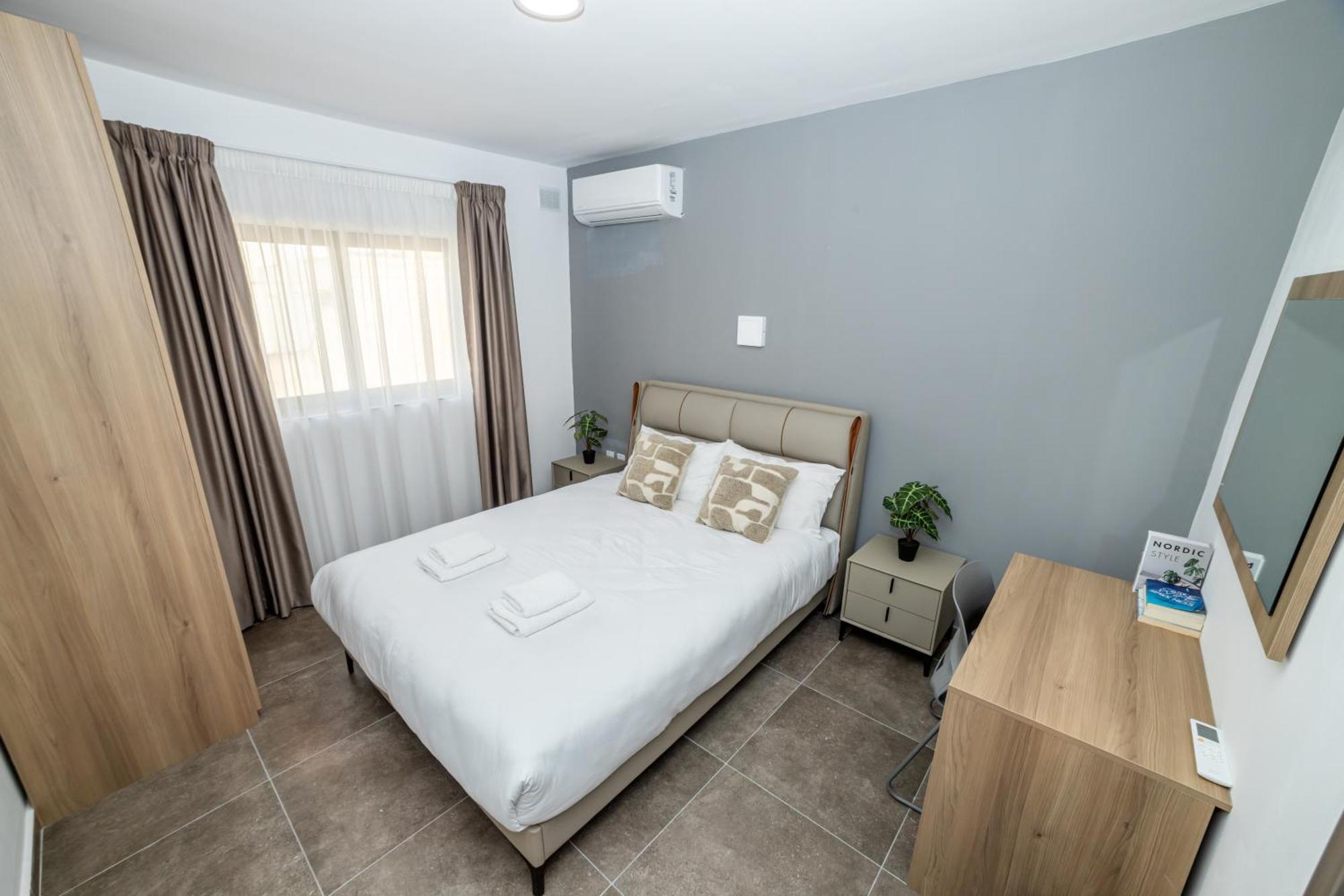 Charming Corner With Country View 2br Apartment St. Paul's Bay